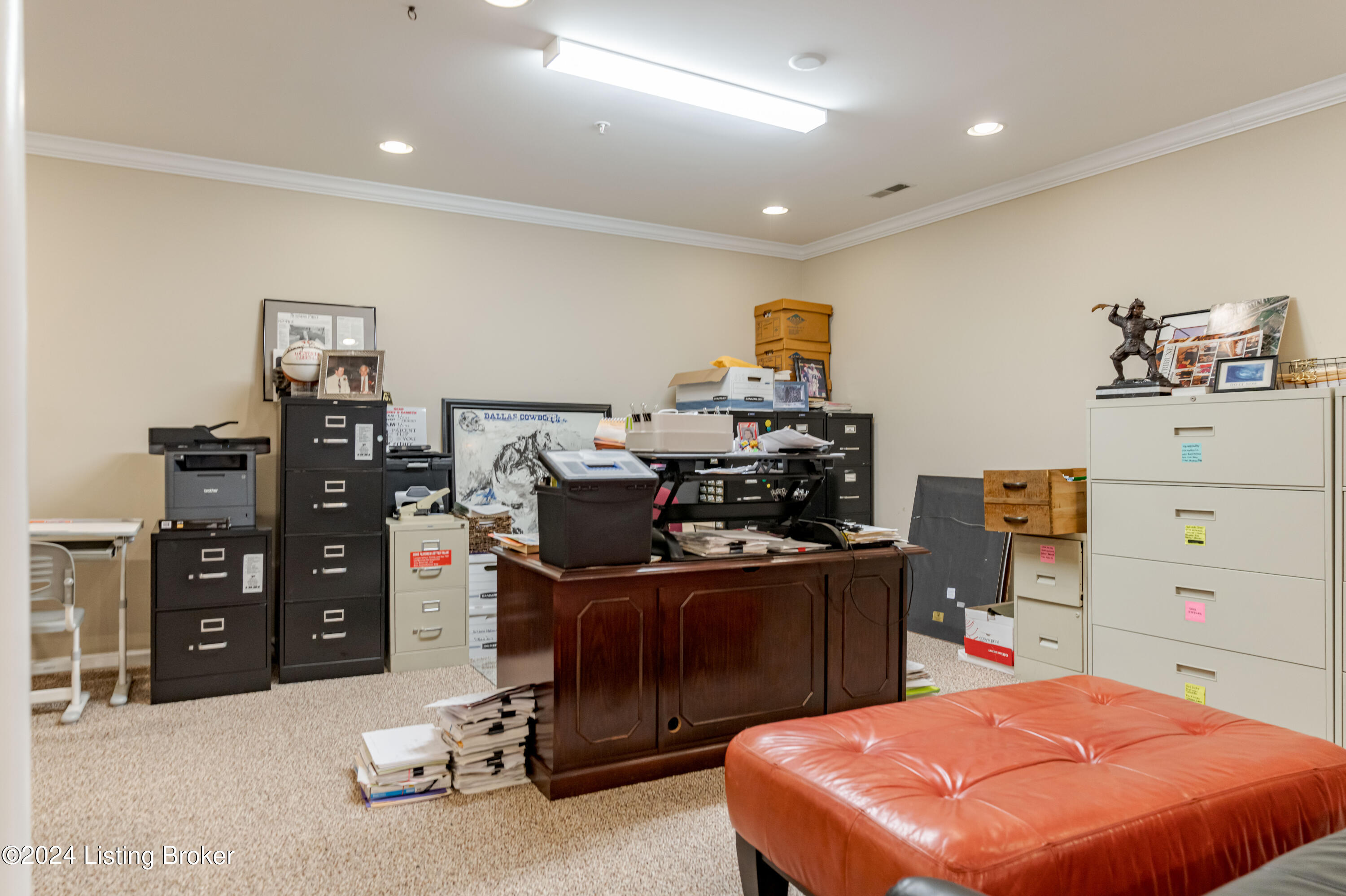 2606 Alia Cir
