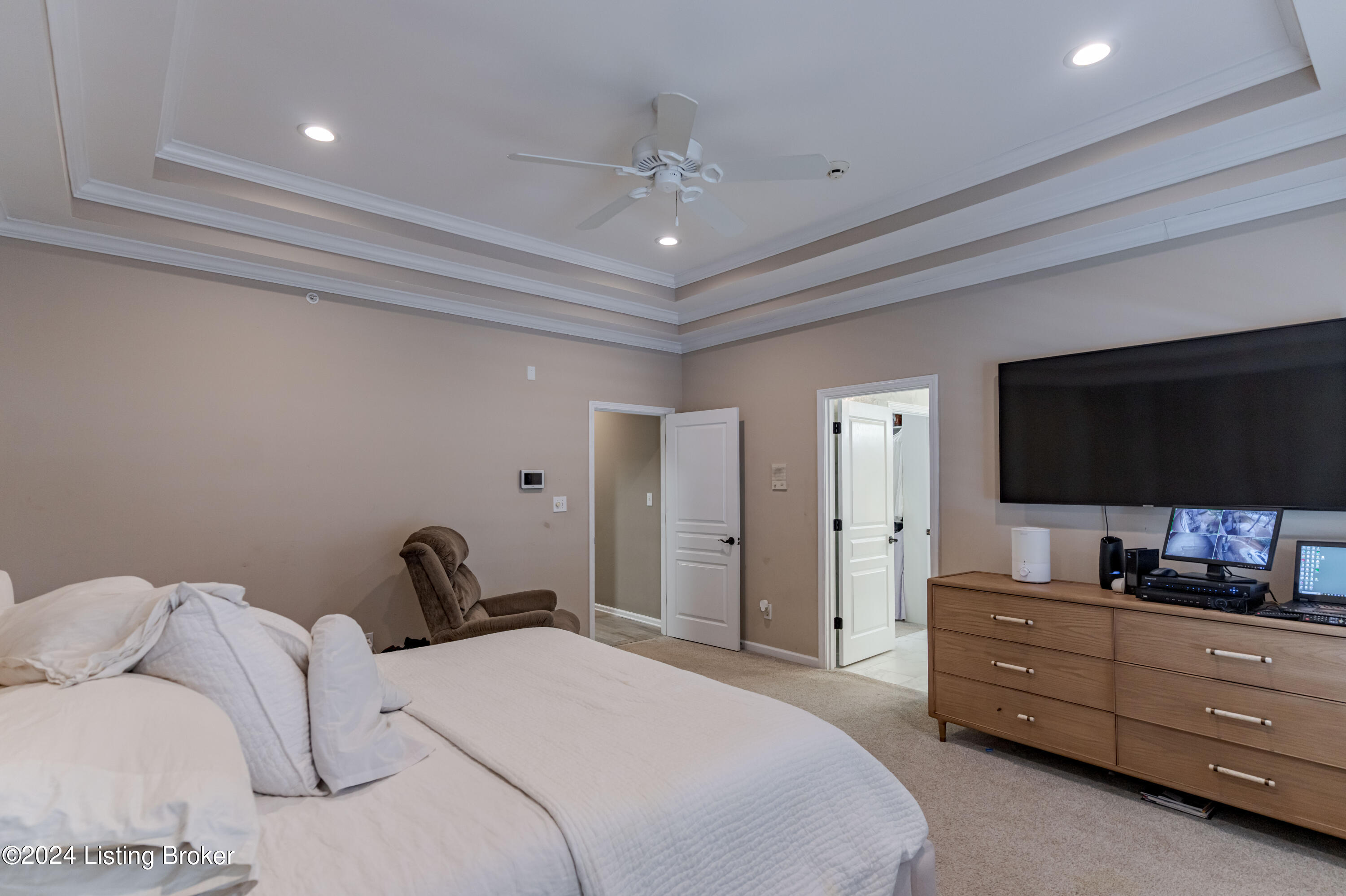 2606 Alia Cir