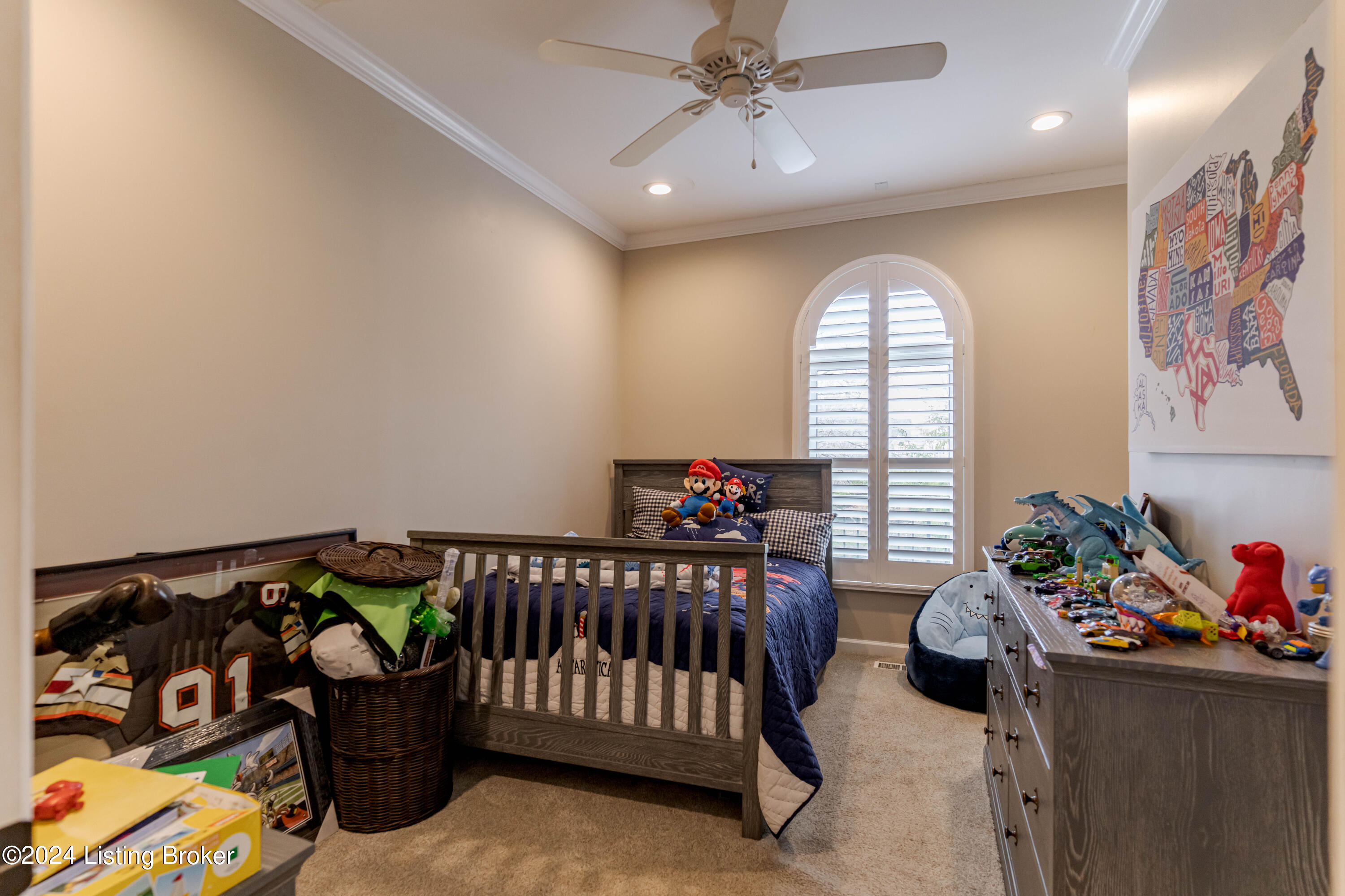 2606 Alia Cir