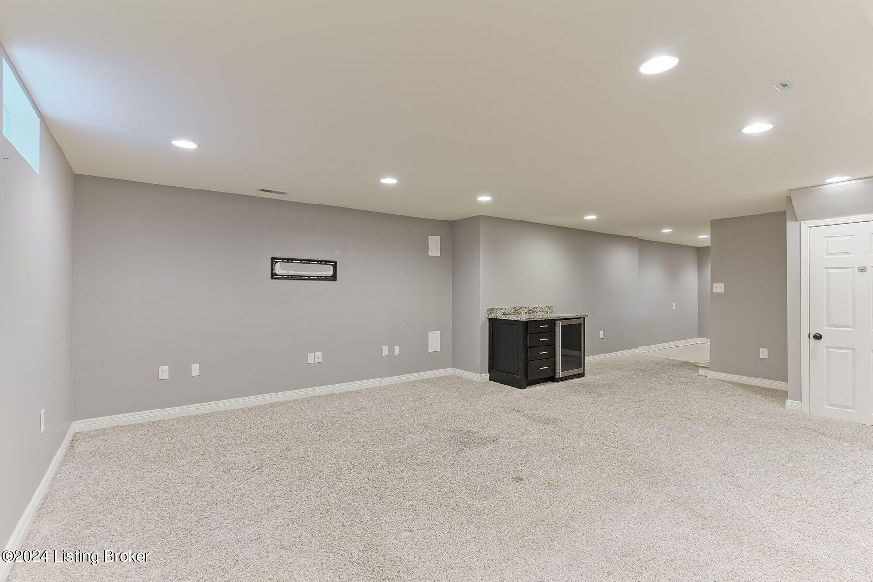 5507 Hempstead Rd