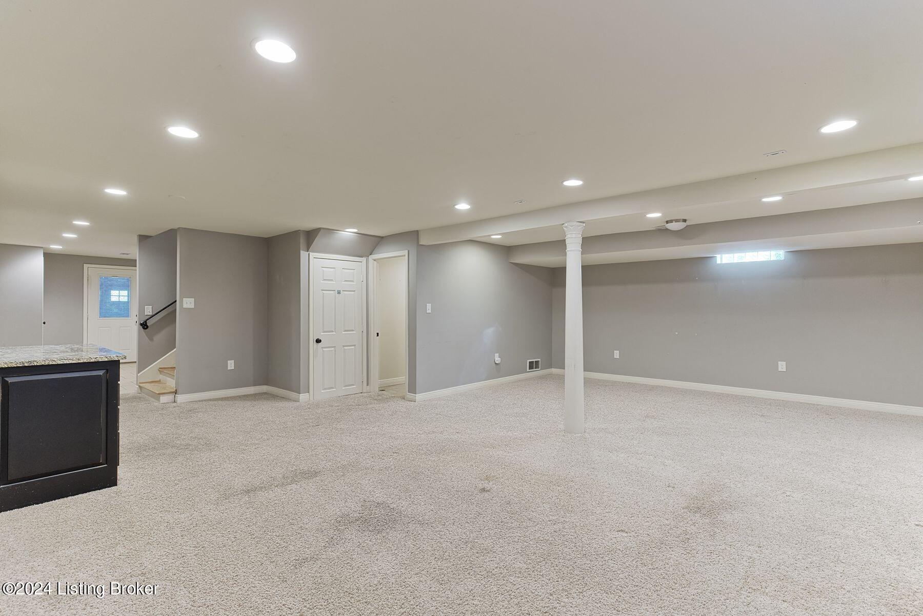 5507 Hempstead Rd