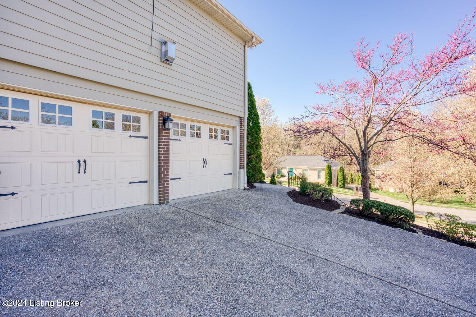 5507 Hempstead Rd