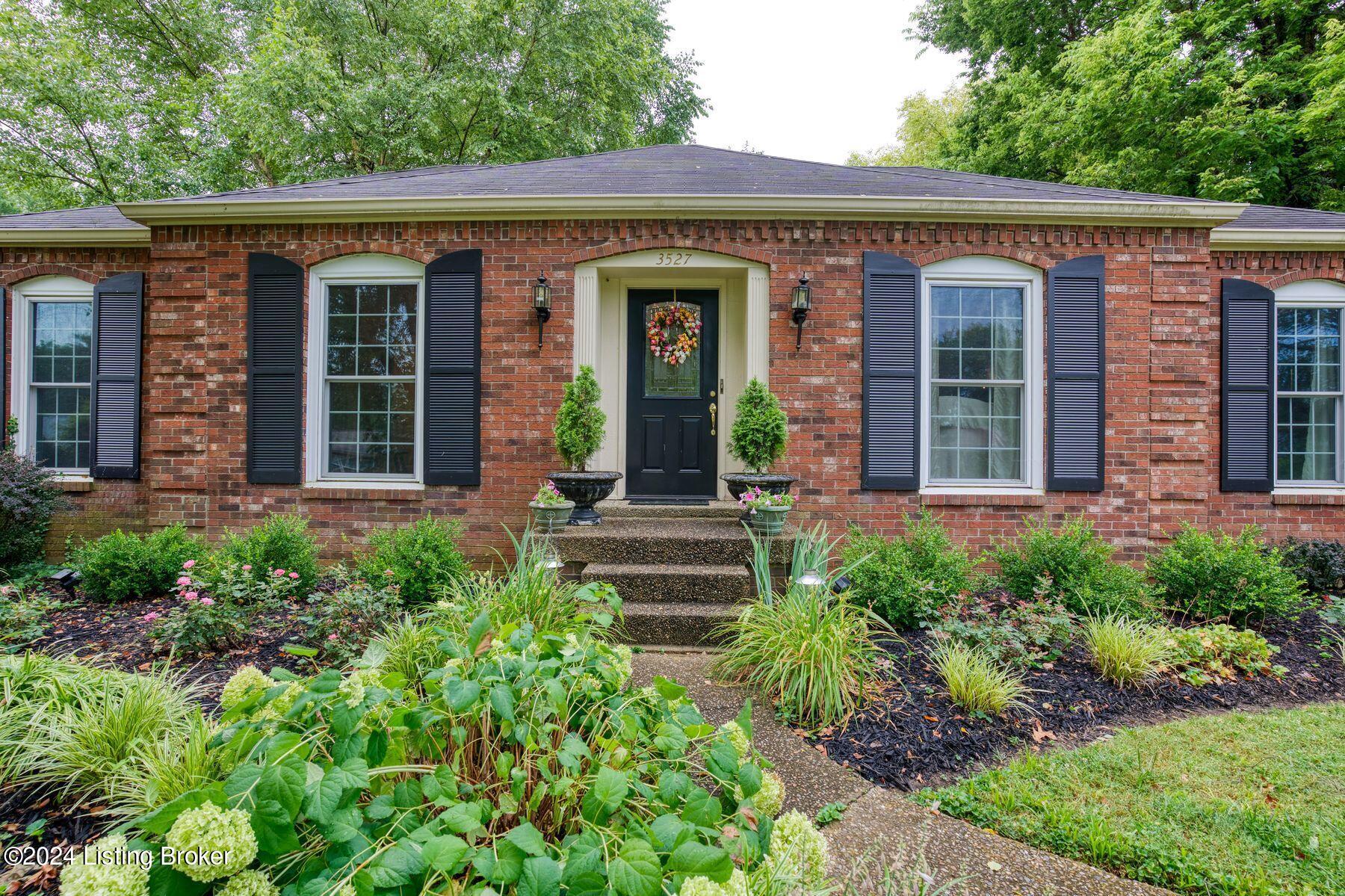 3527 Kirby Ln