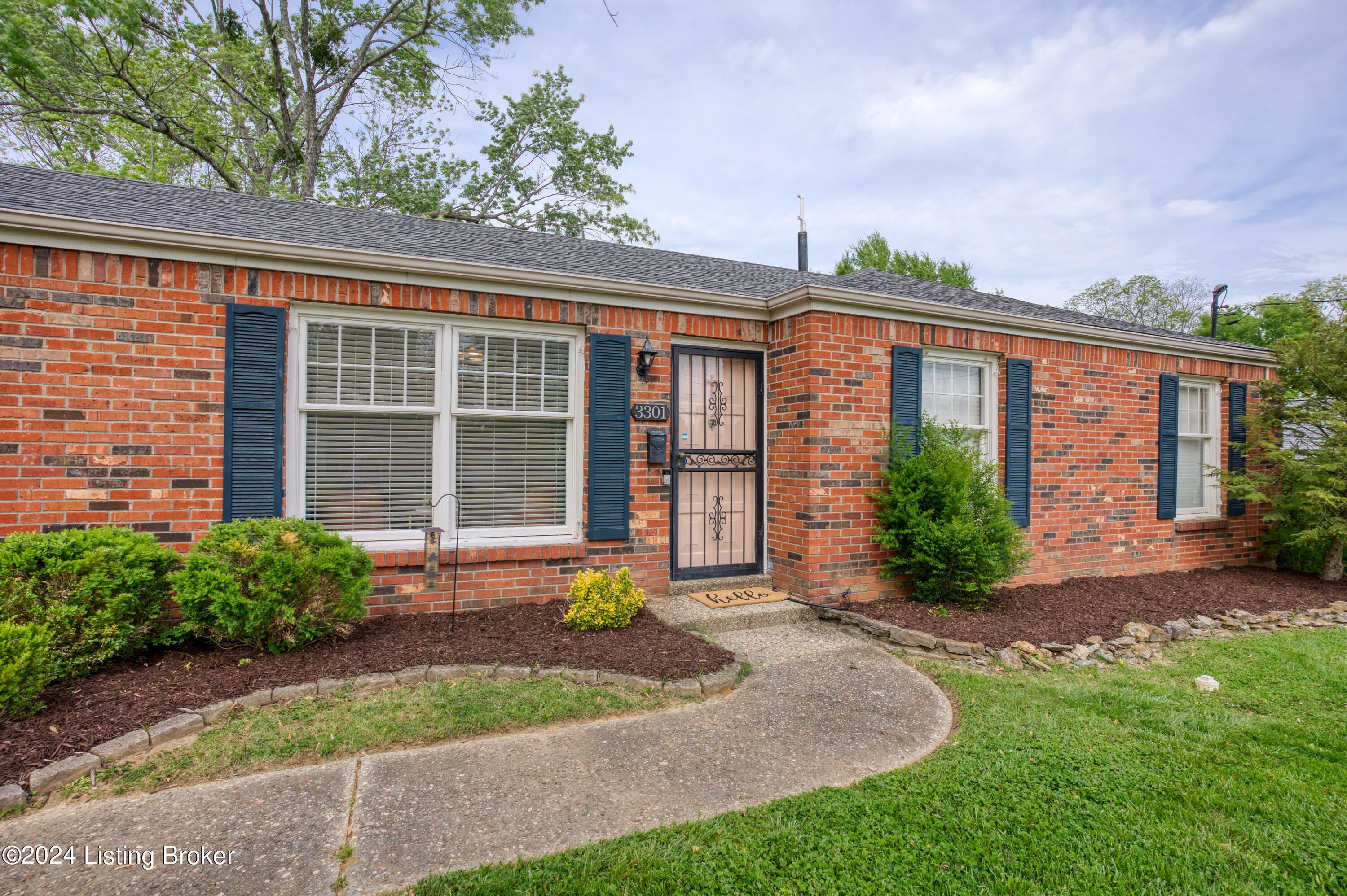 3301 Startan Ct