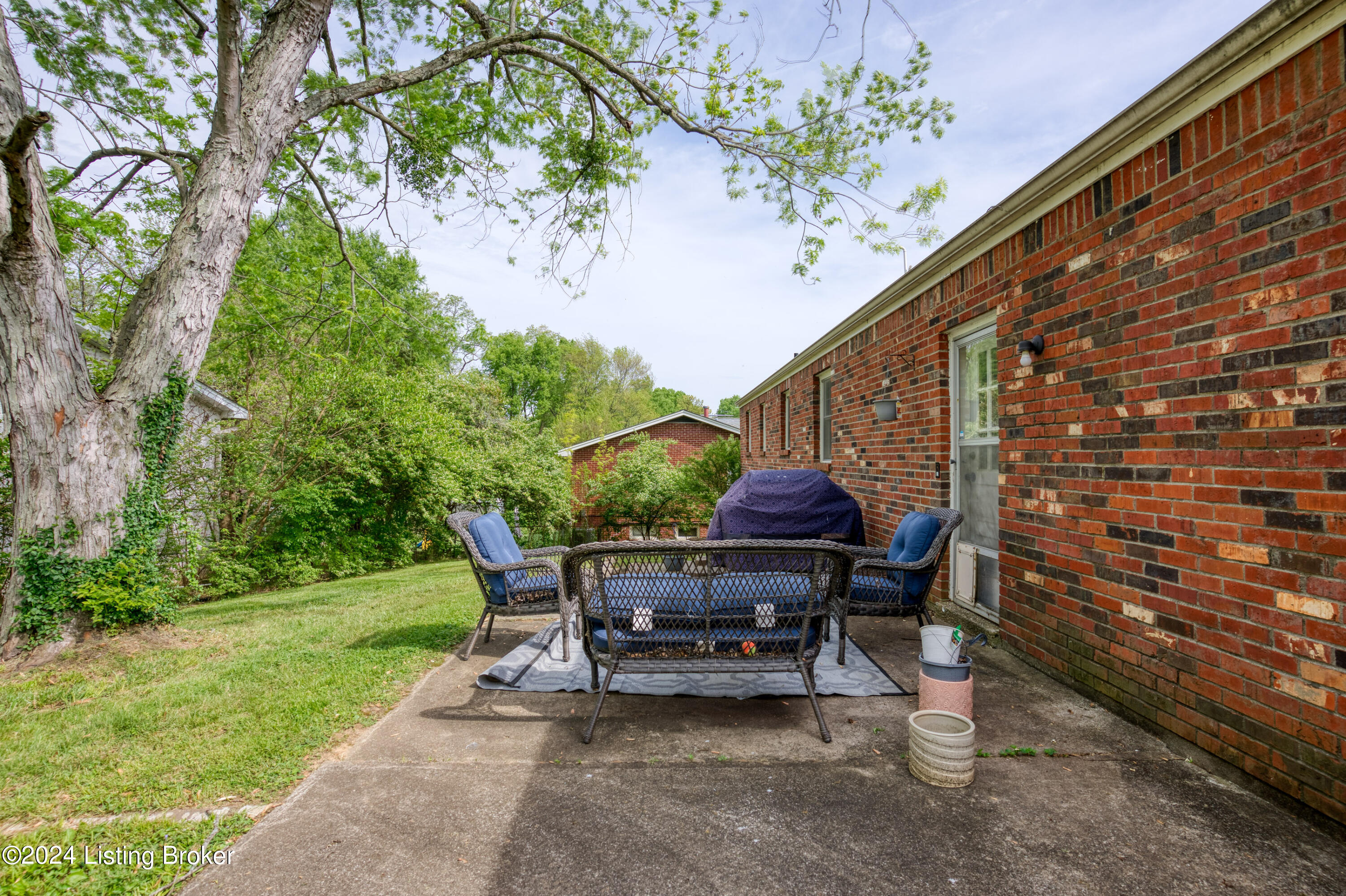 3301 Startan Ct