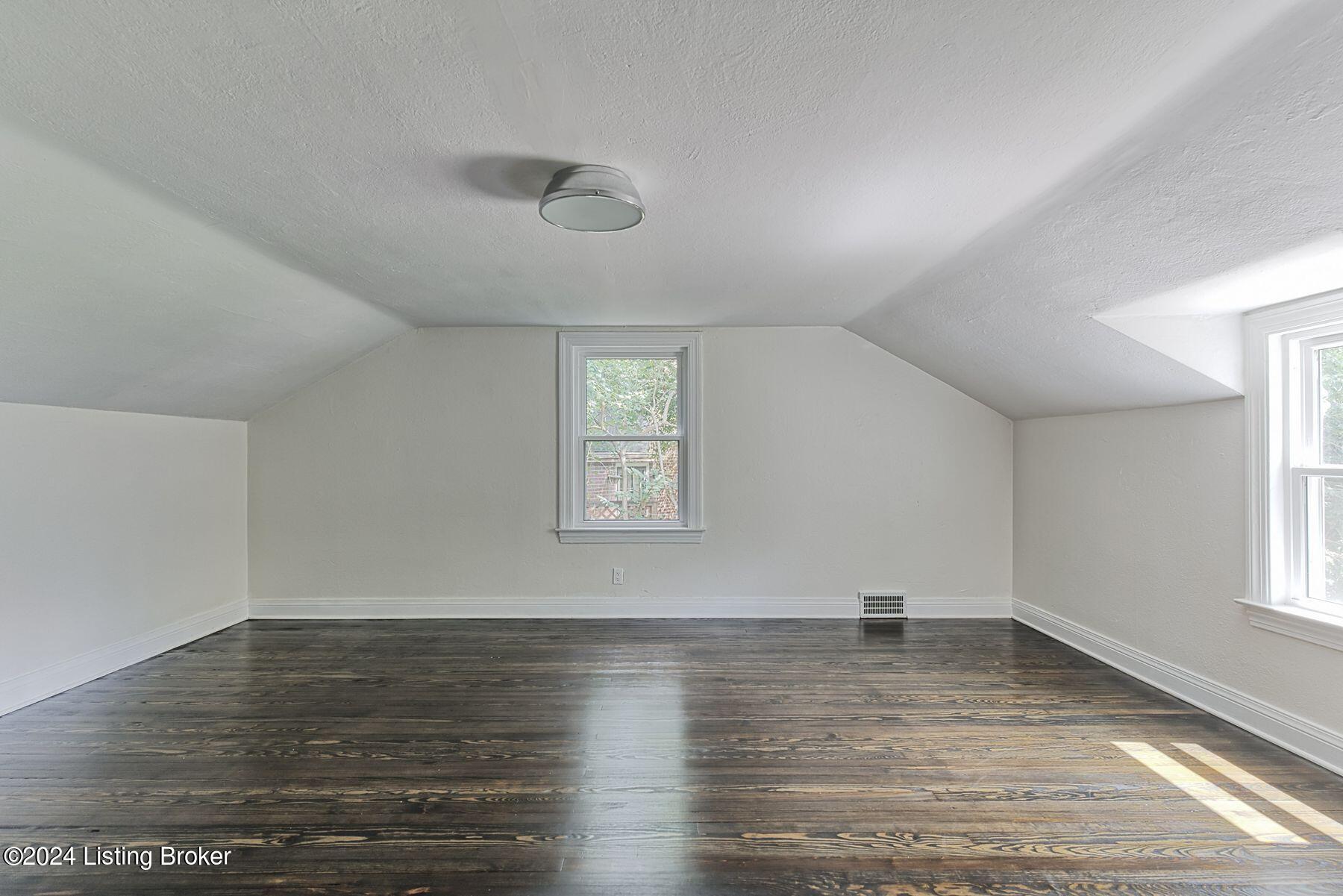 1741 Fleming Rd
