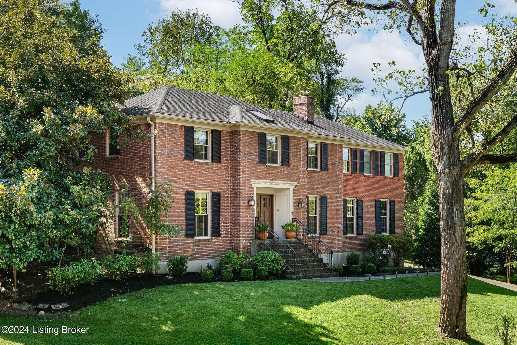 606 Riverwood Dr