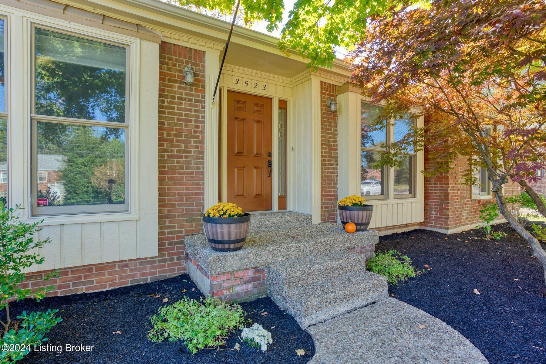3523 Kirby Ln