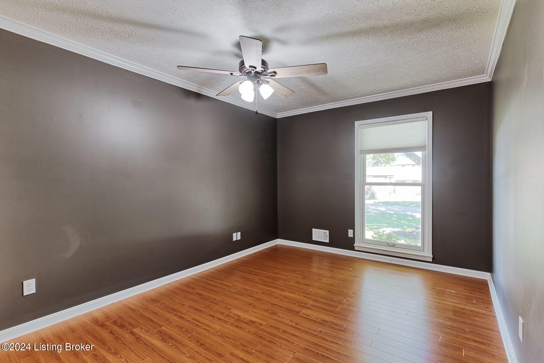3523 Kirby Ln