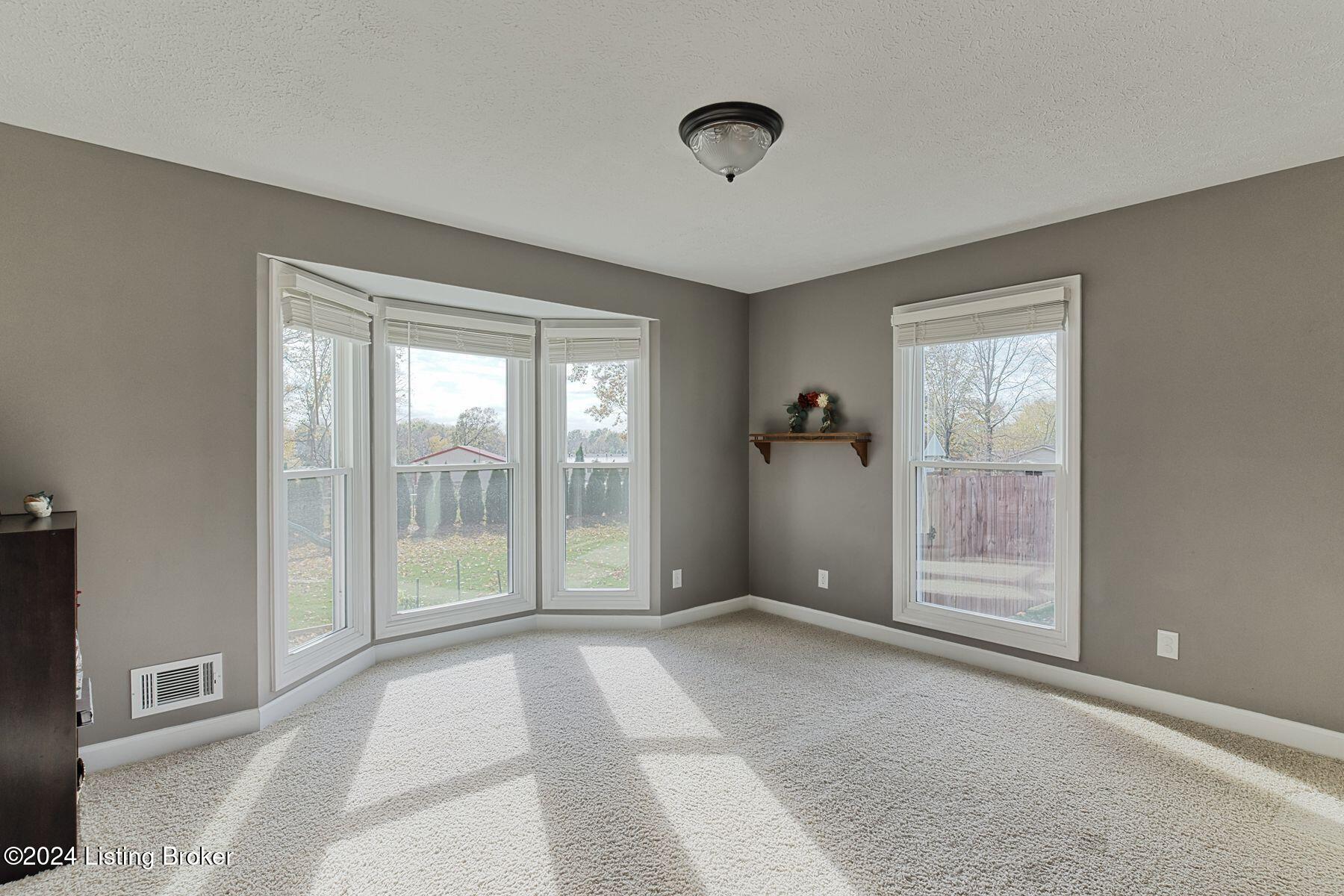 3628 Garden Ct