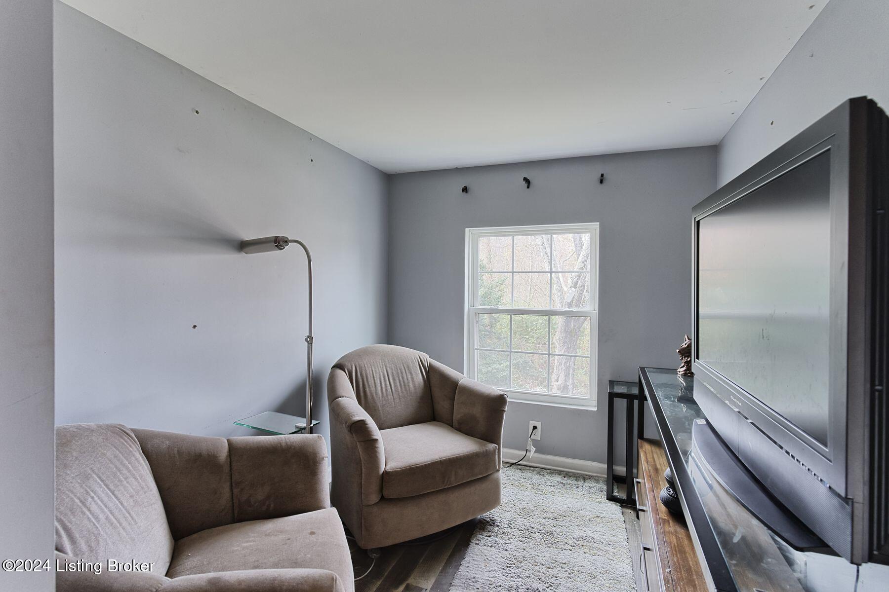 1032 Southern Ave