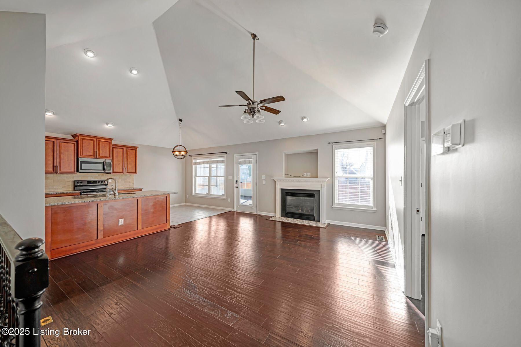 11312 Top Walnut Loop