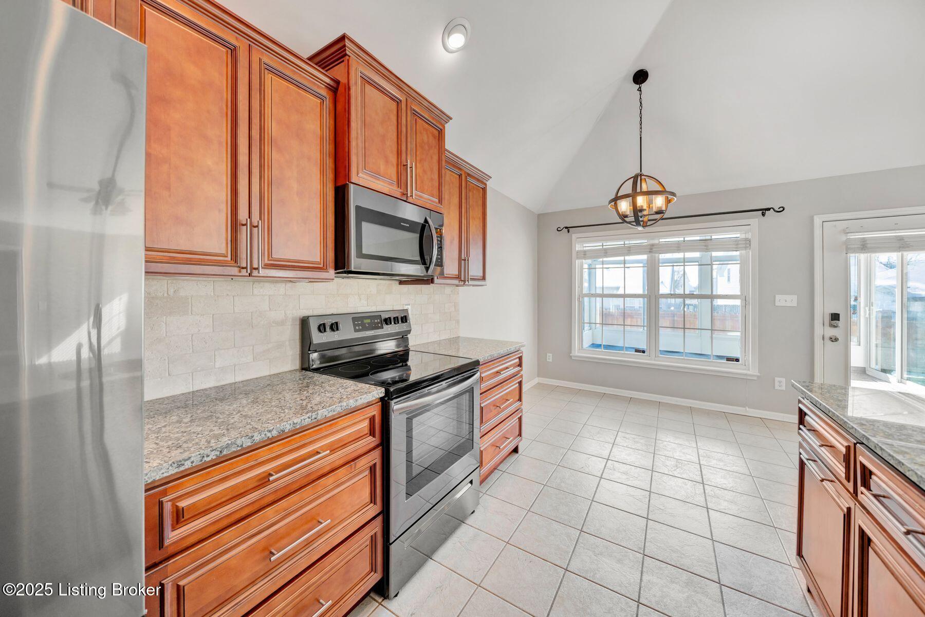 11312 Top Walnut Loop