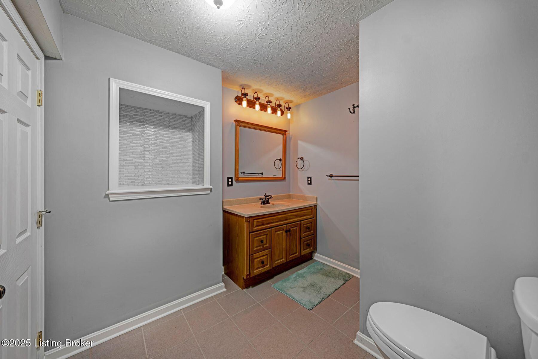 11312 Top Walnut Loop