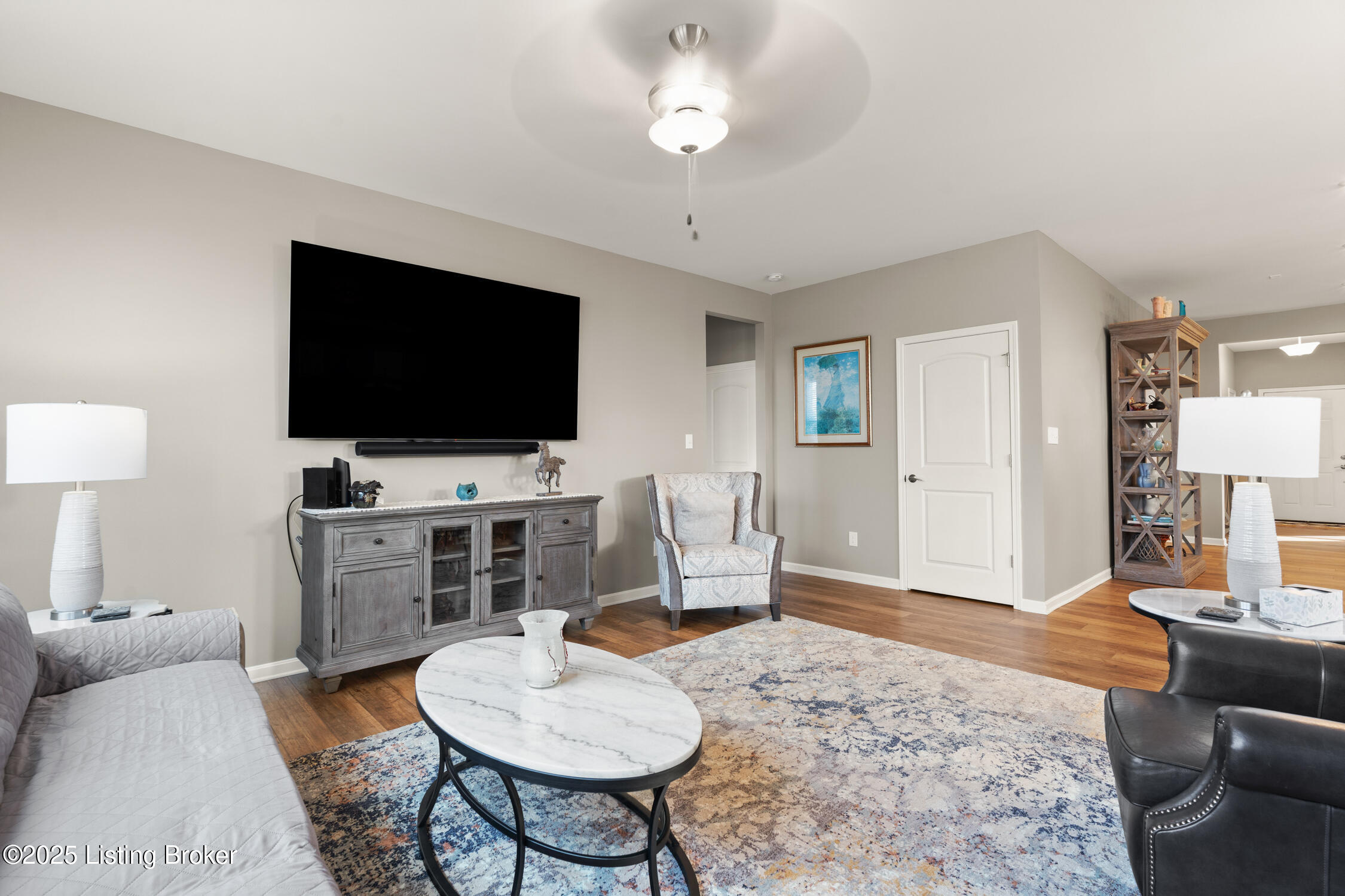 3908 Blackthorn Pl