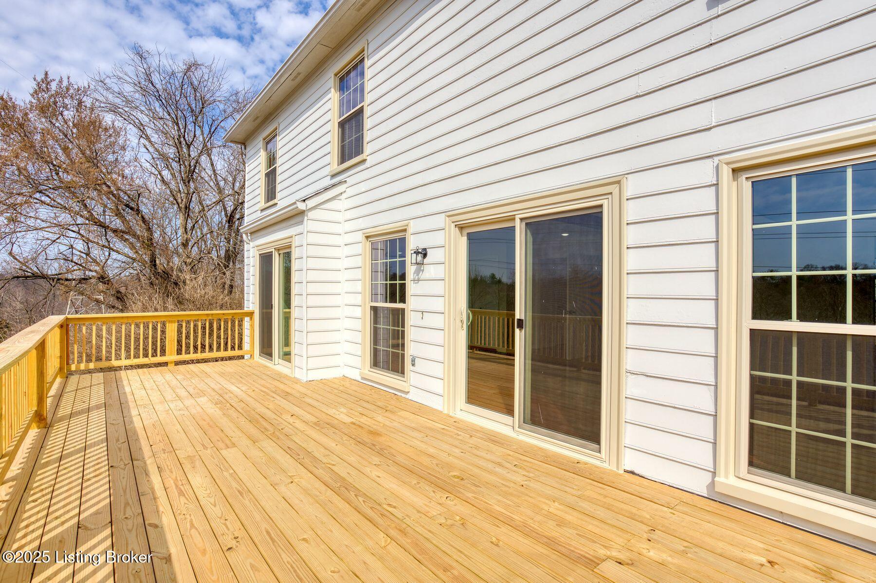 4317 Comanche Trail