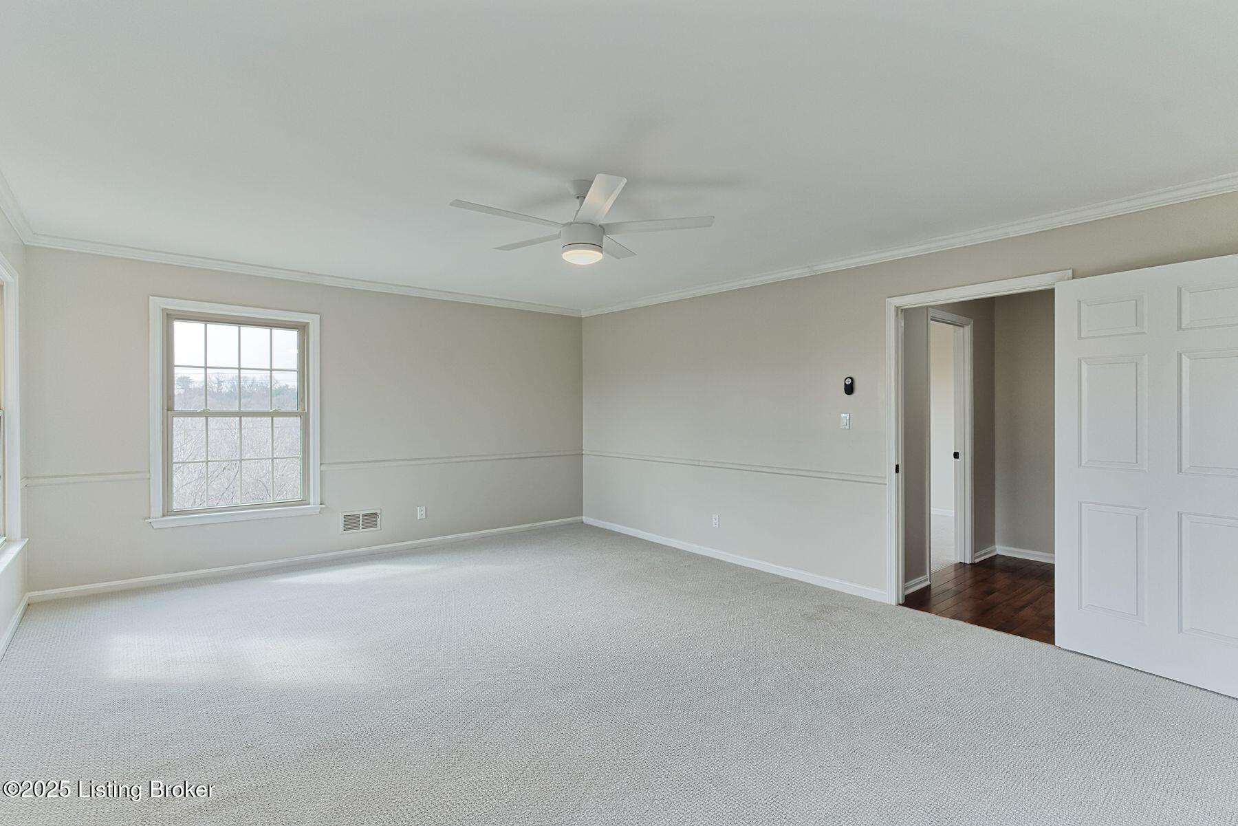 4317 Comanche Trail
