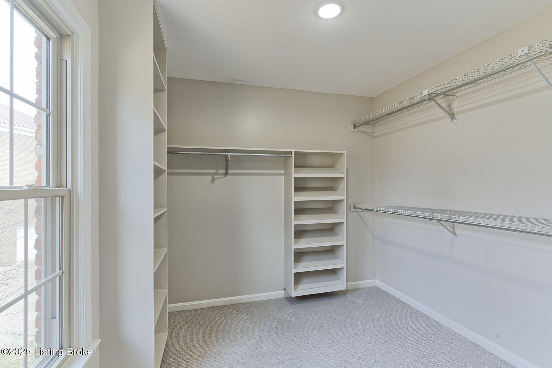 4317 Comanche Trail