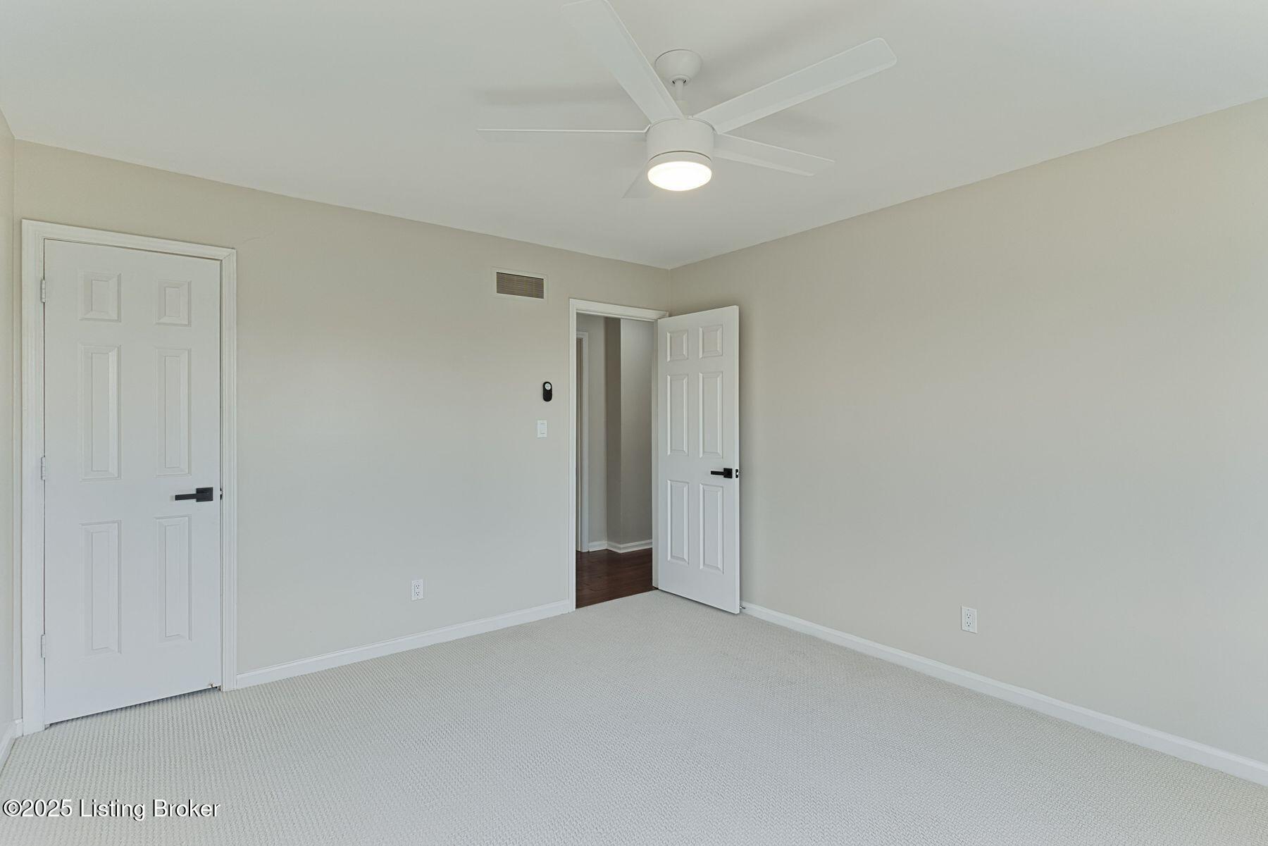 4317 Comanche Trail