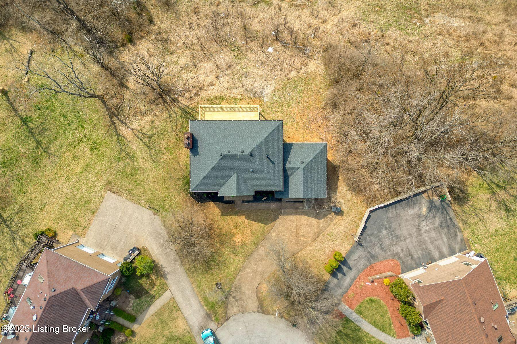 4317 Comanche Trail
