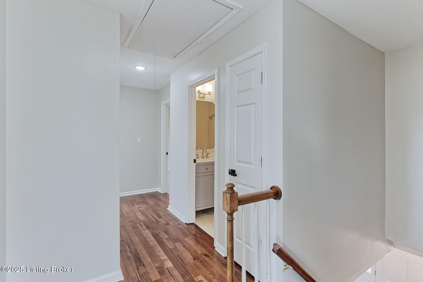 4317 Comanche Trail