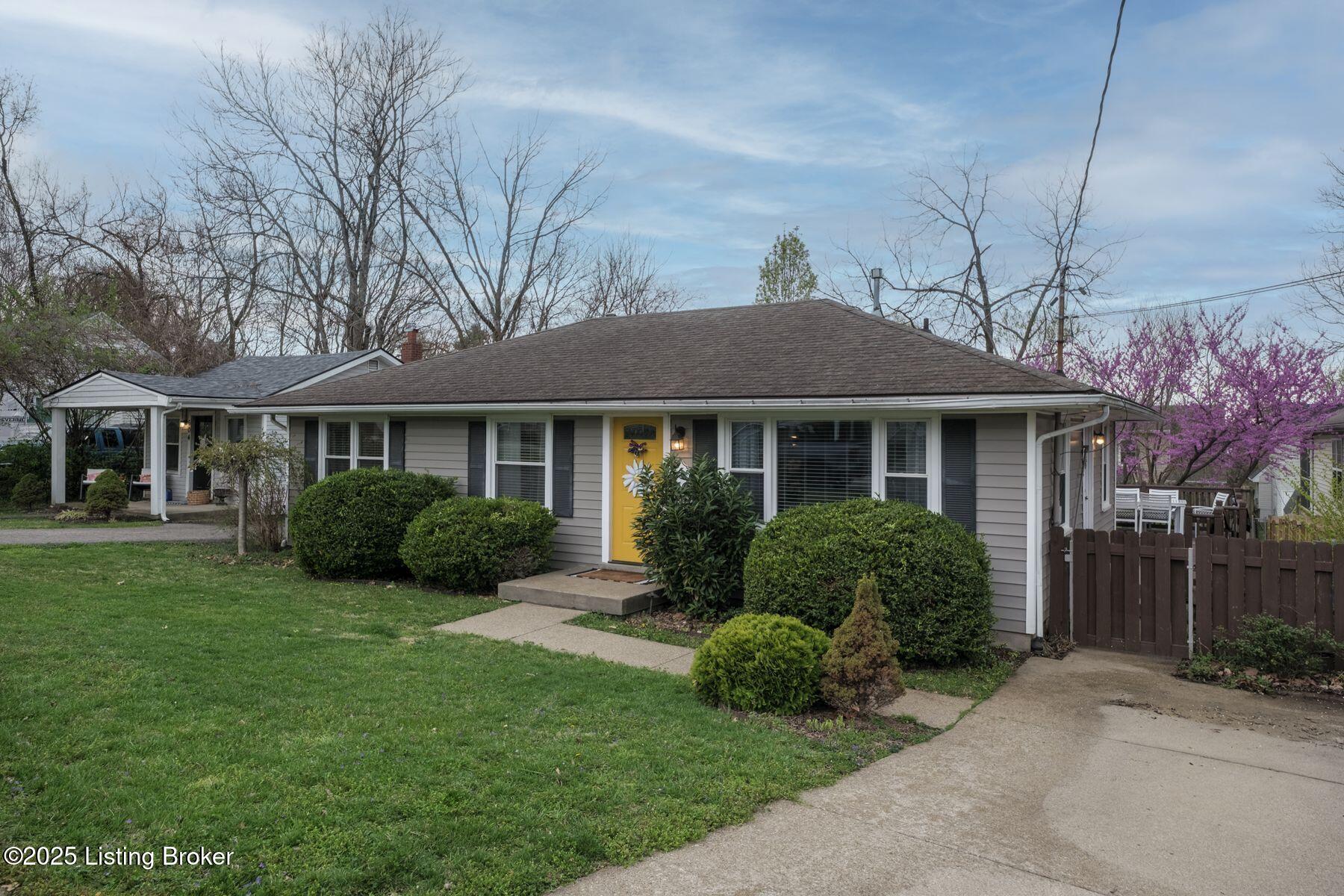 606 Plainview Ave