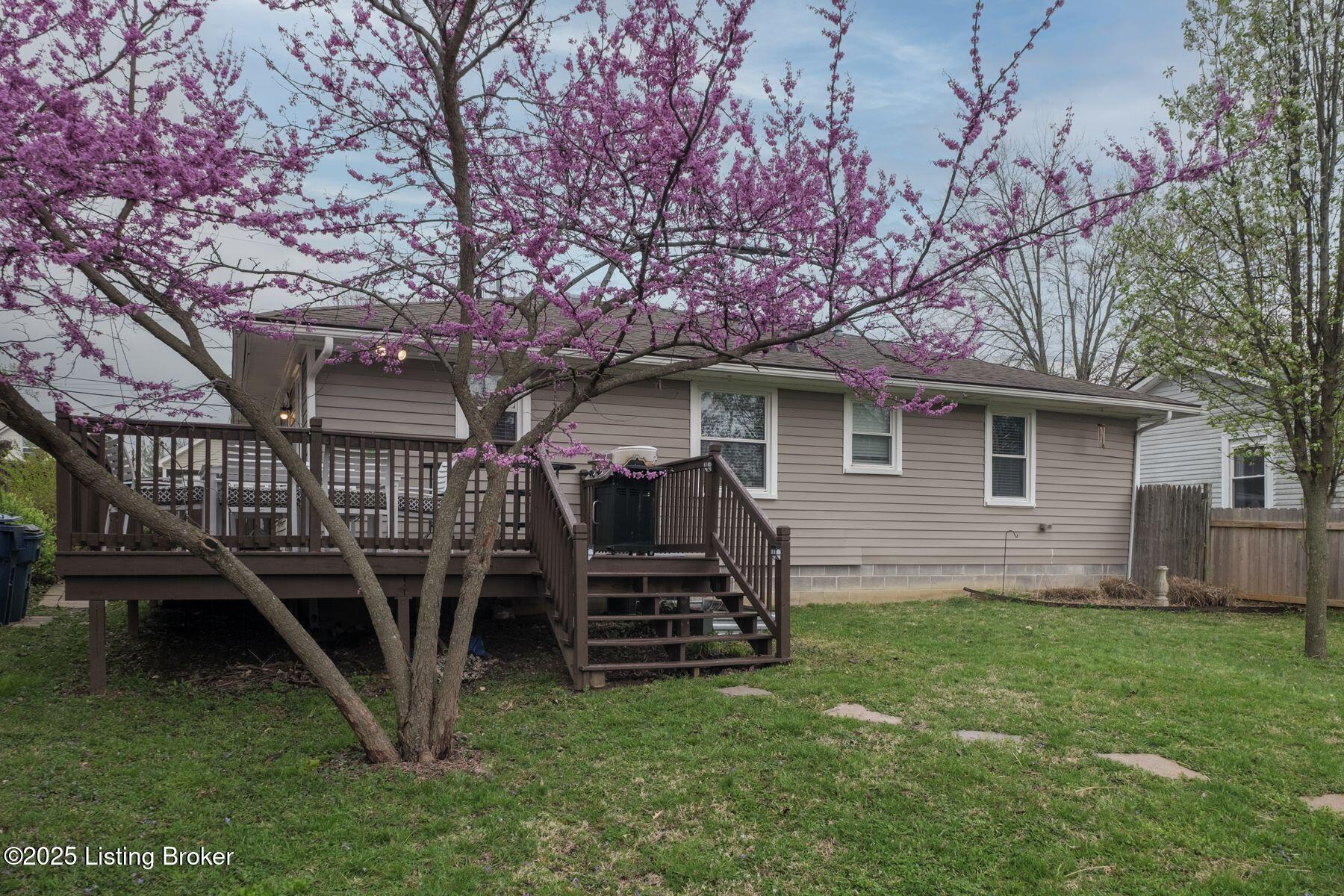 606 Plainview Ave