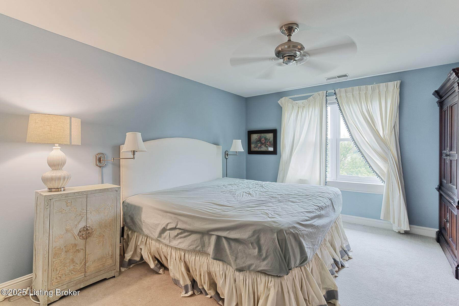 1511 Crosstimbers Dr
