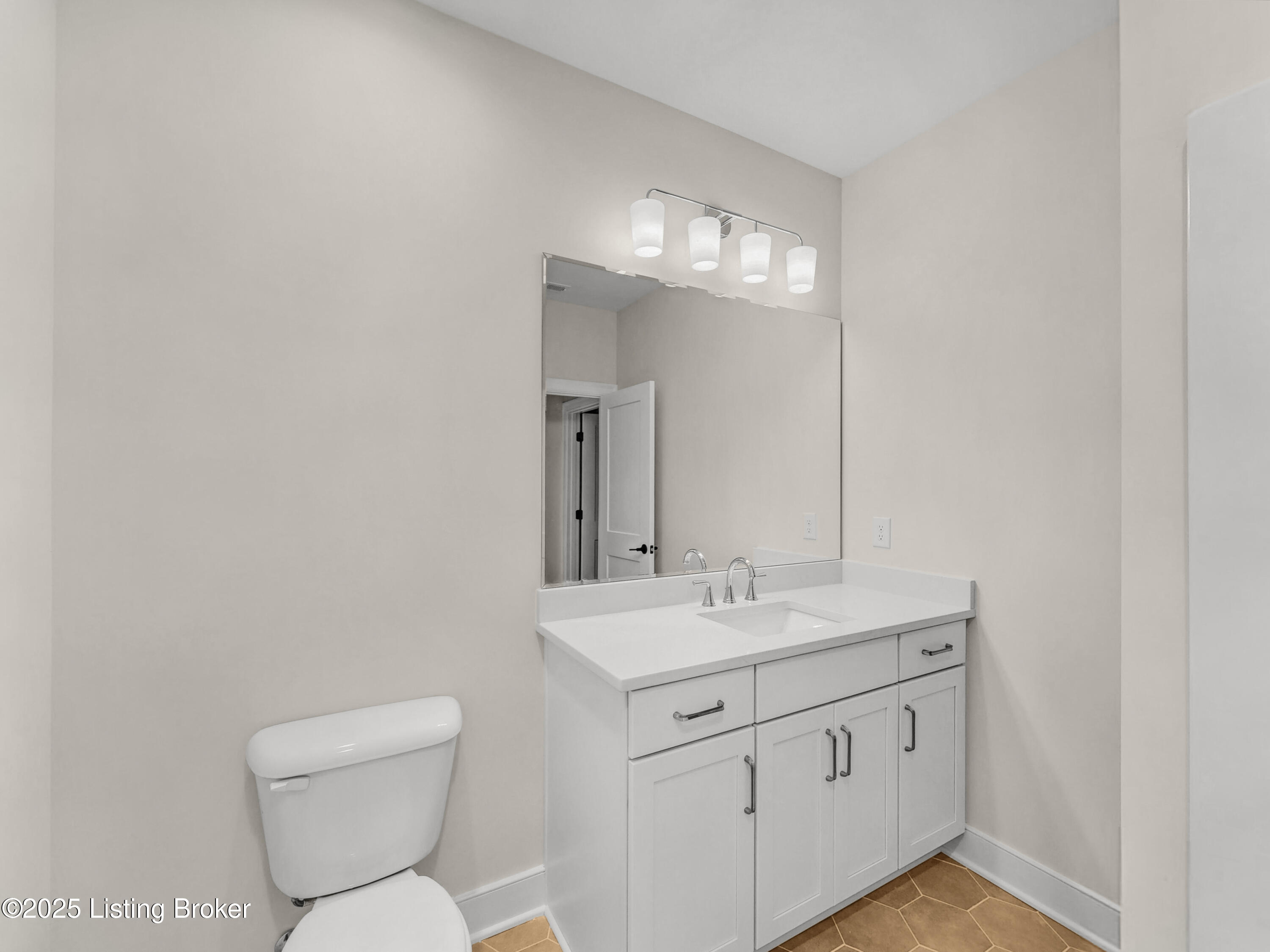 3308 Catalpa Farms Dr