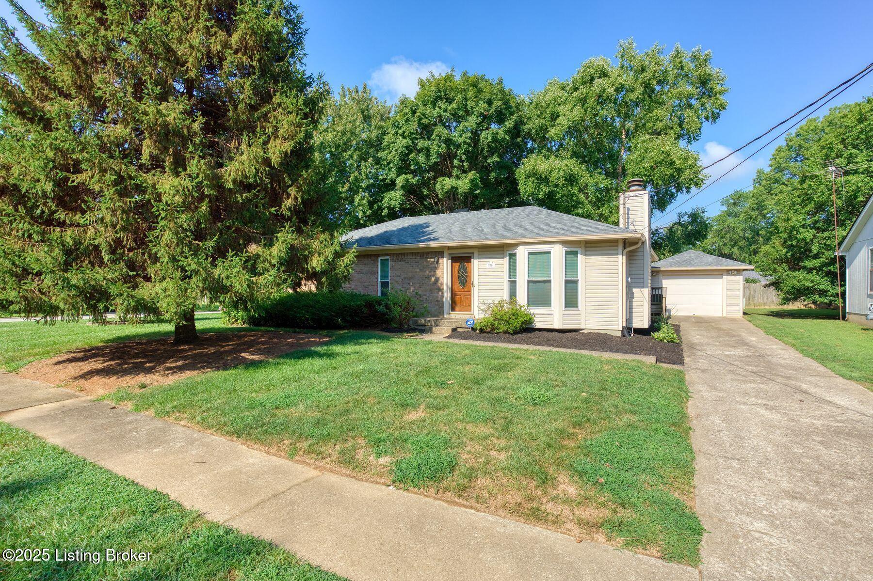 3314 La Follette Dr