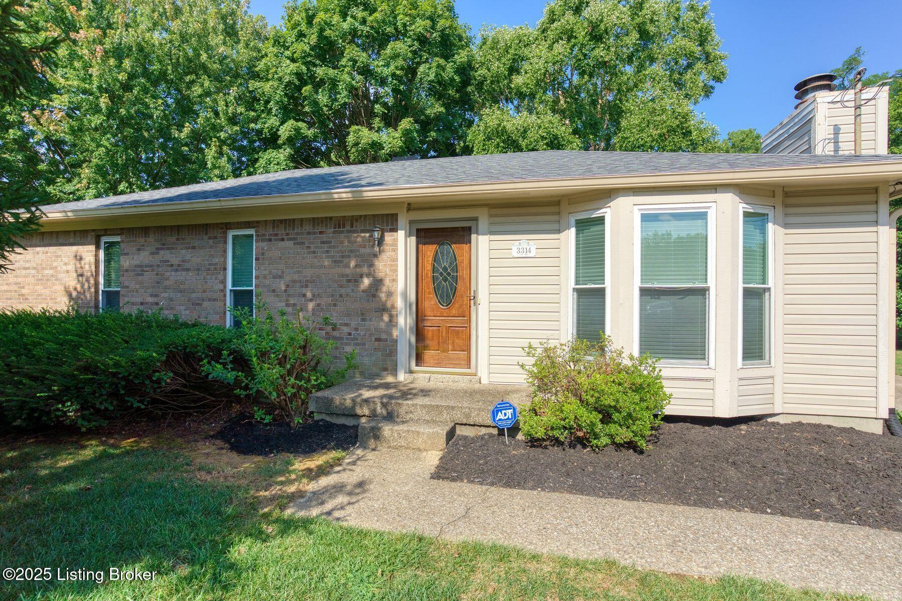 3314 La Follette Dr
