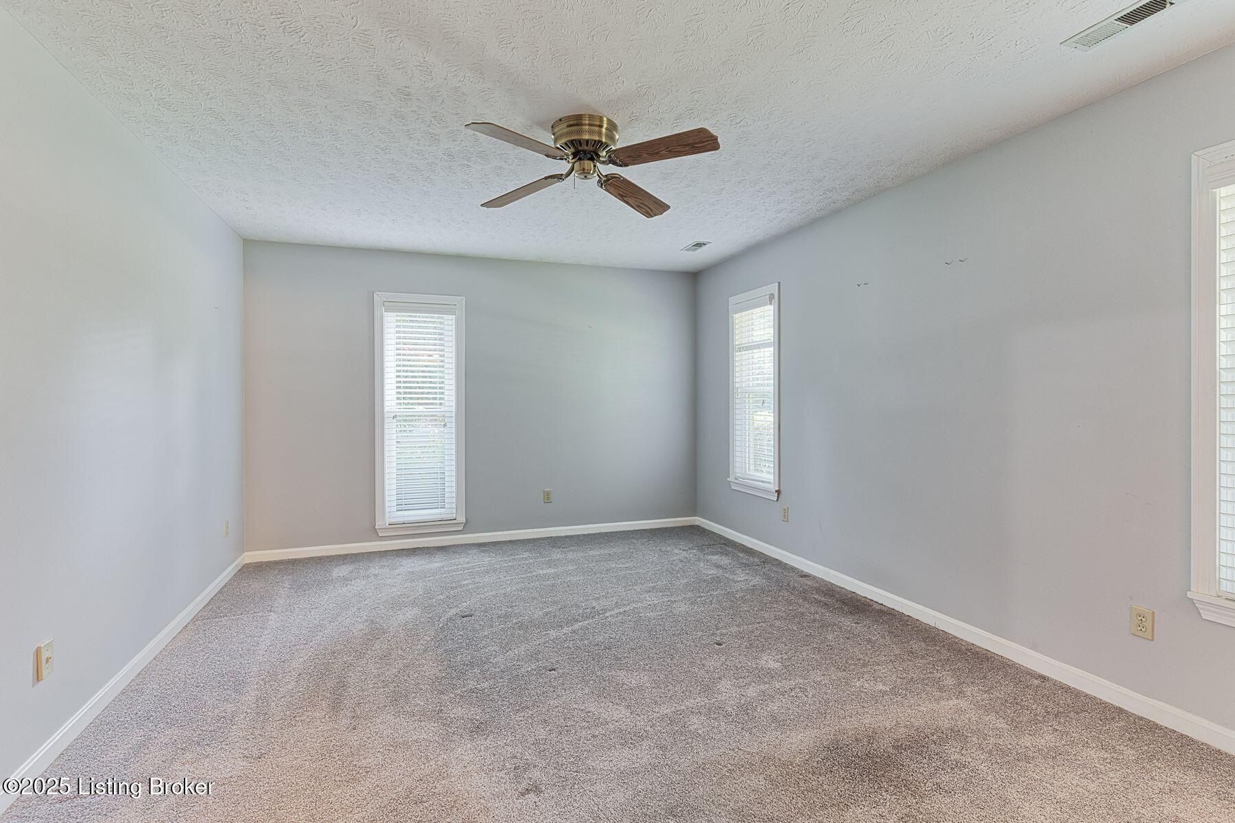 3314 La Follette Dr