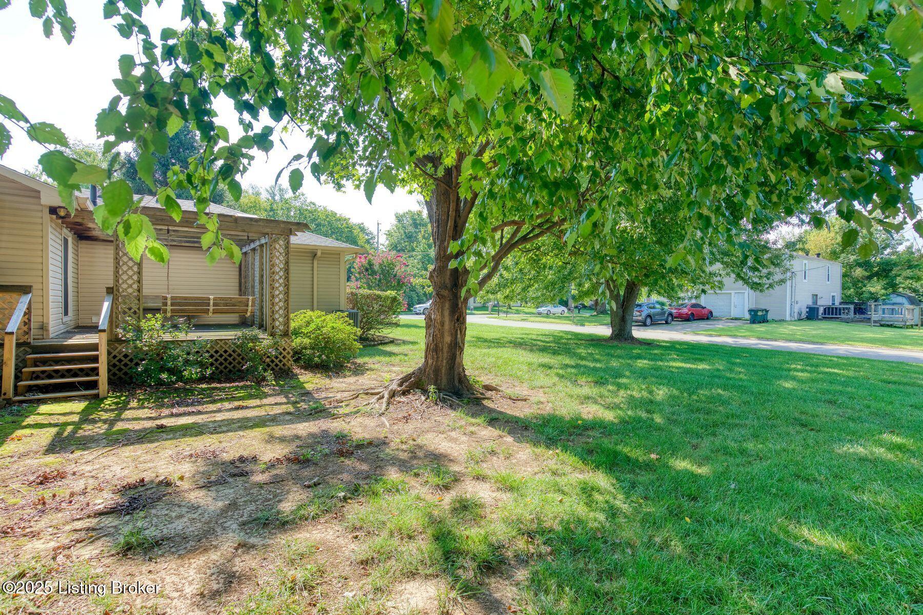 3314 La Follette Dr