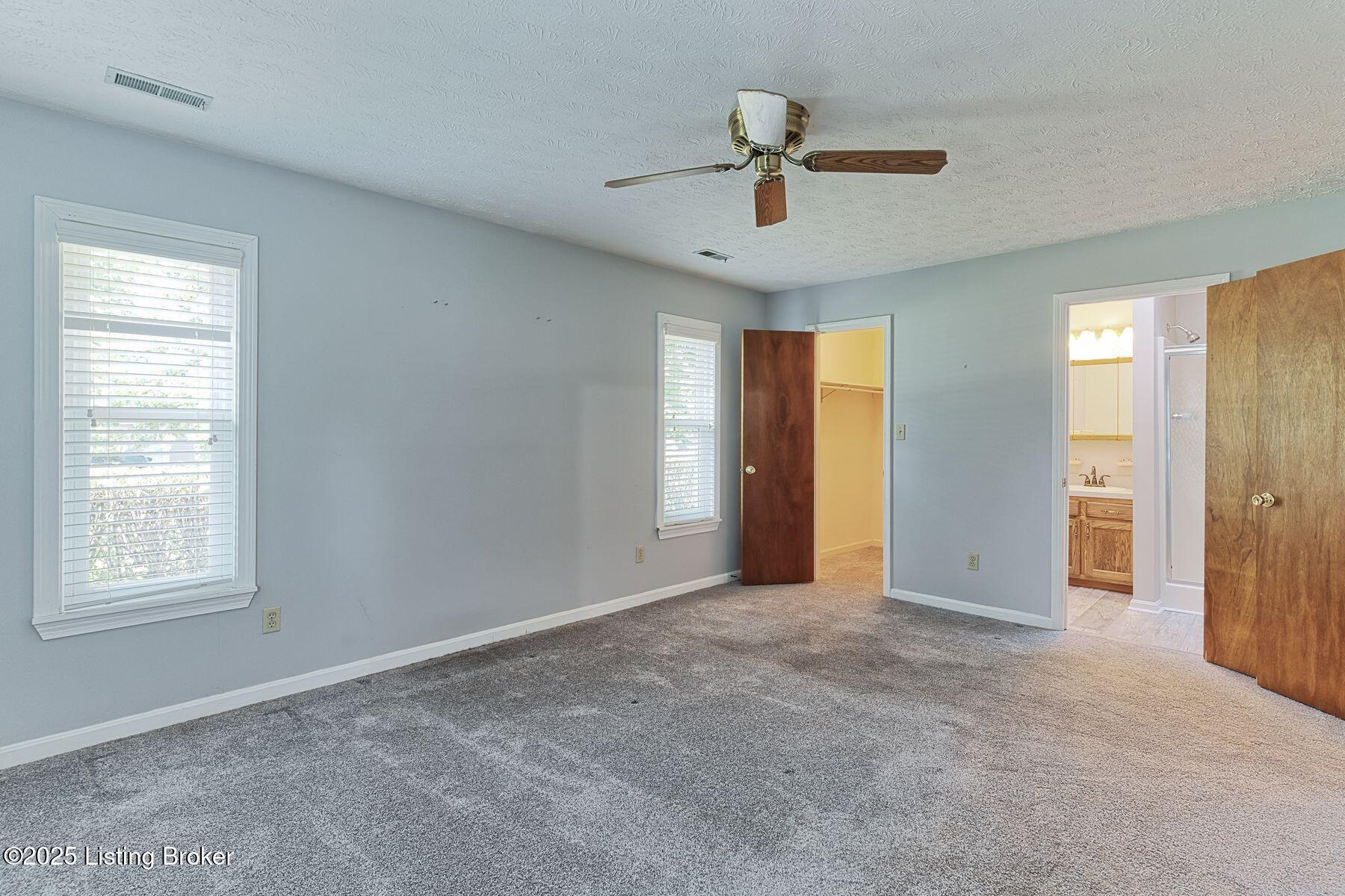 3314 La Follette Dr