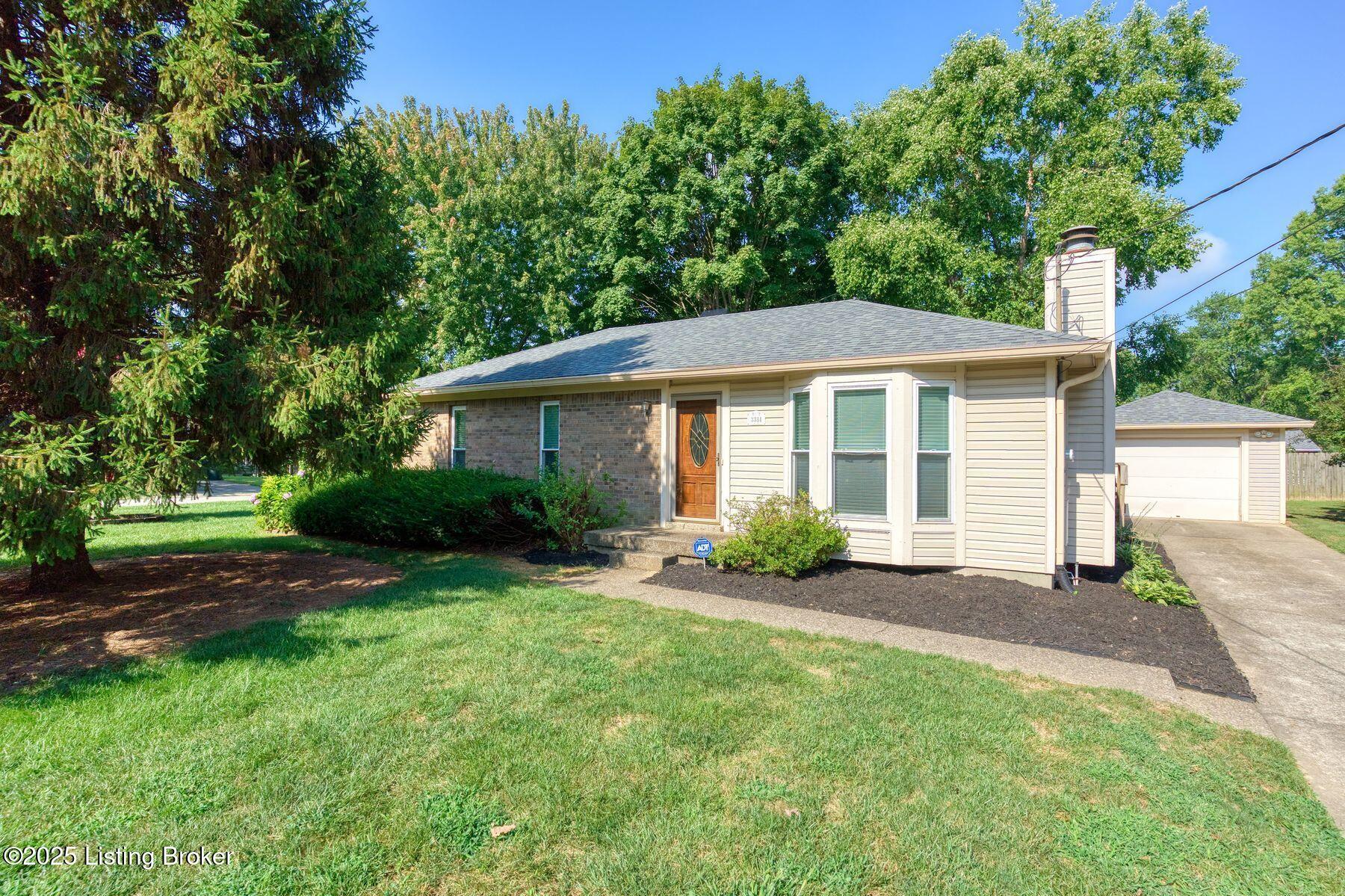 3314 La Follette Dr