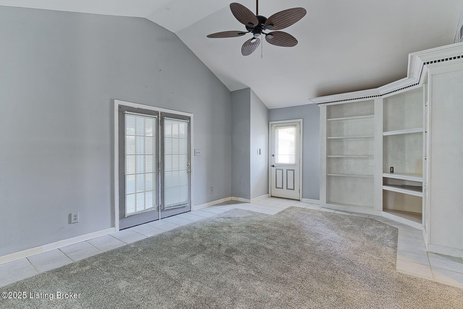3314 La Follette Dr