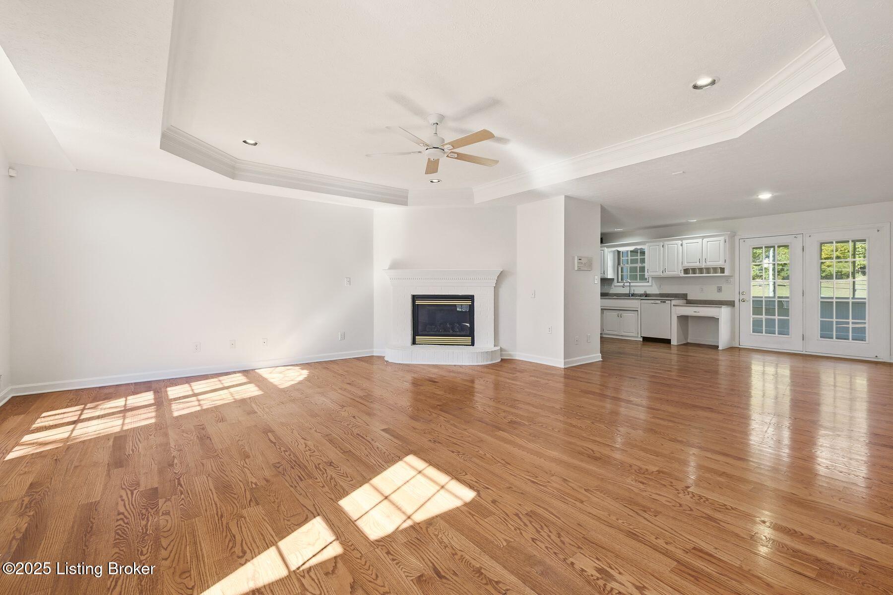 4402 Stone Wynde Dr, Louisville