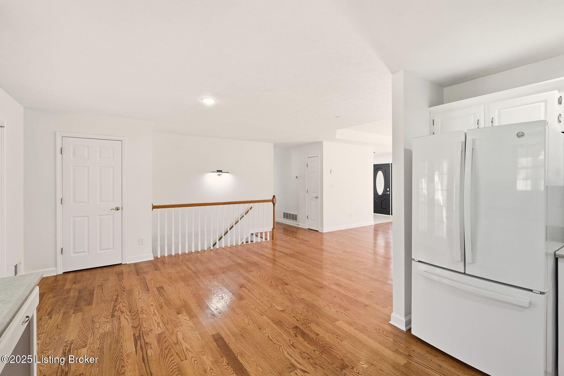 4402 Stone Wynde Dr, Louisville