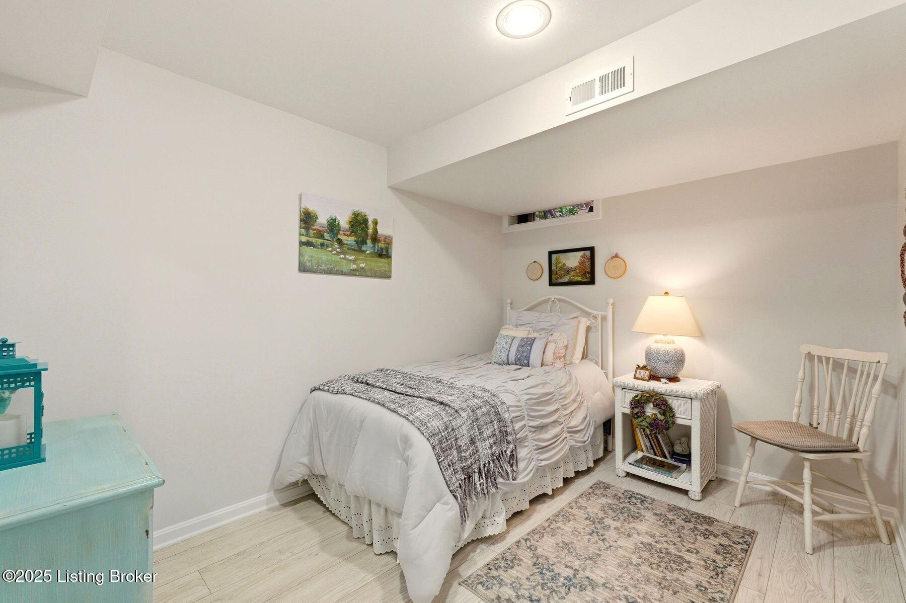 108 Gardiner Lake Rd