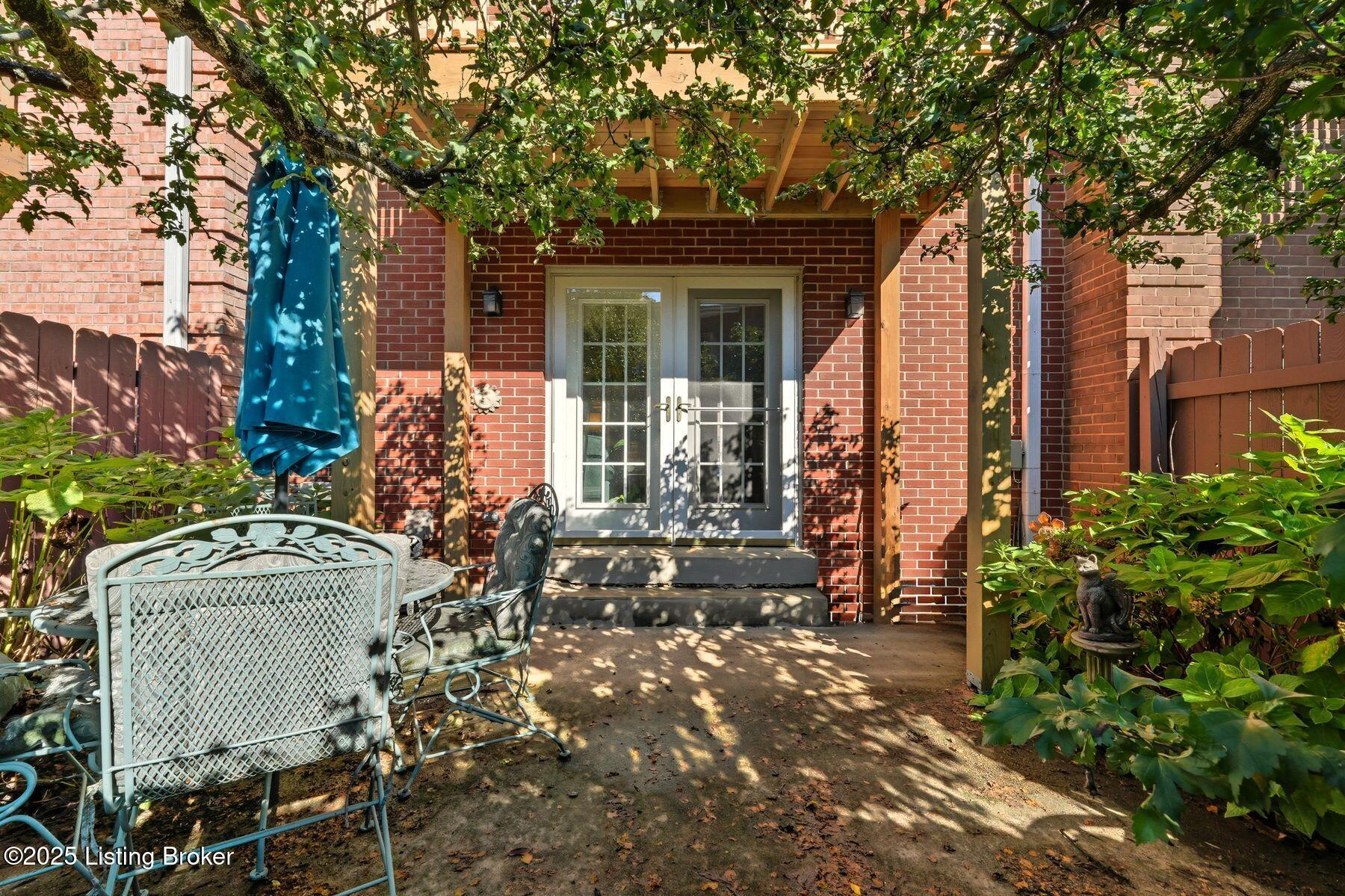 108 Gardiner Lake Rd