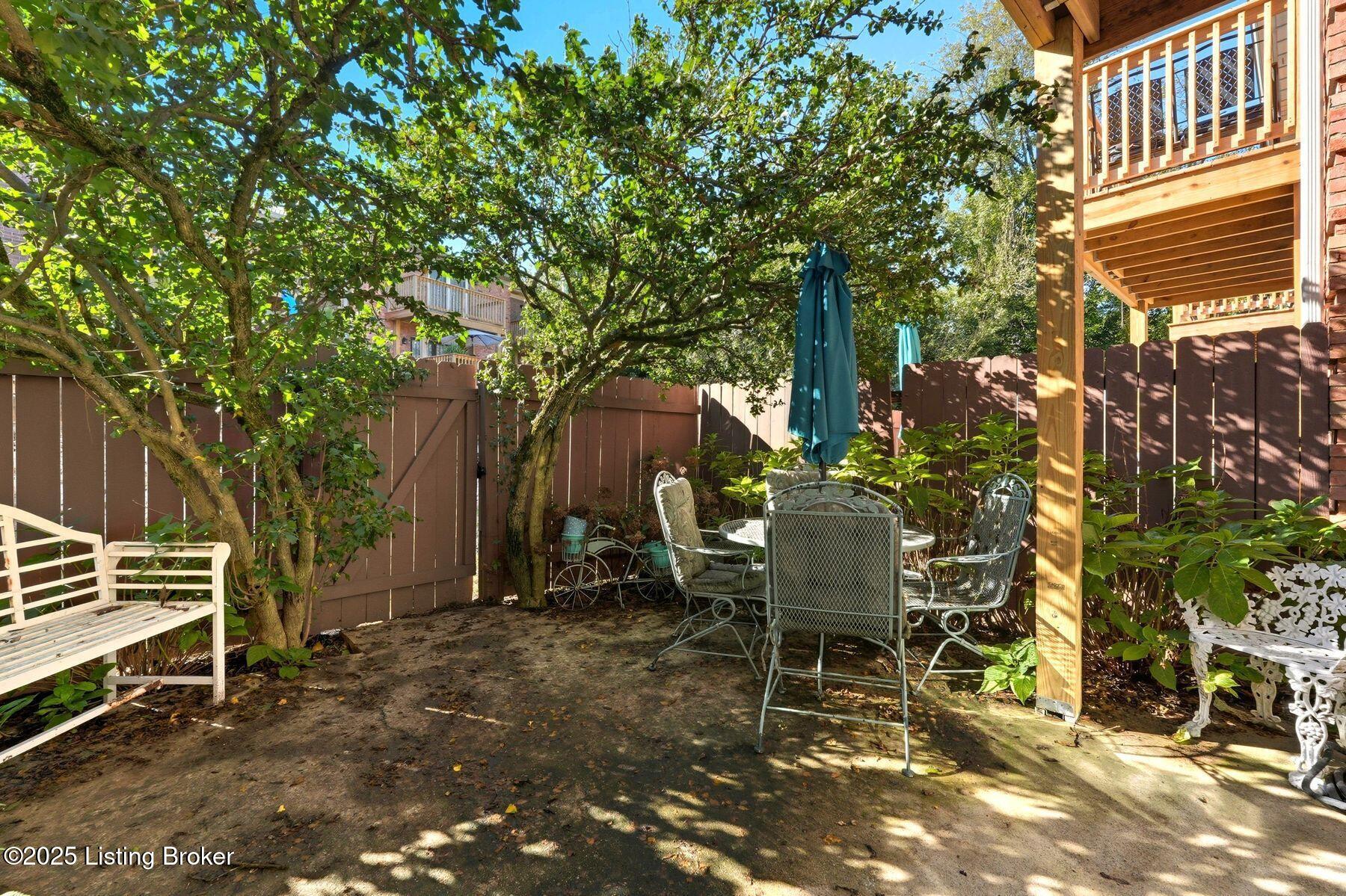 108 Gardiner Lake Rd