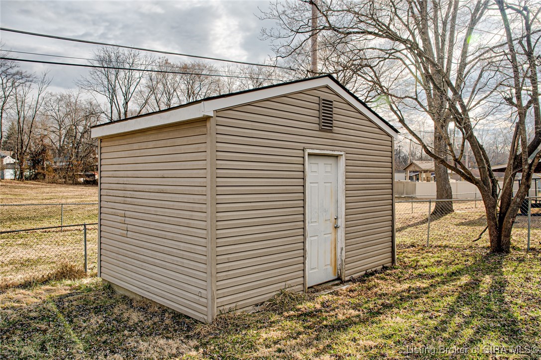2415 Mary Ann Drive