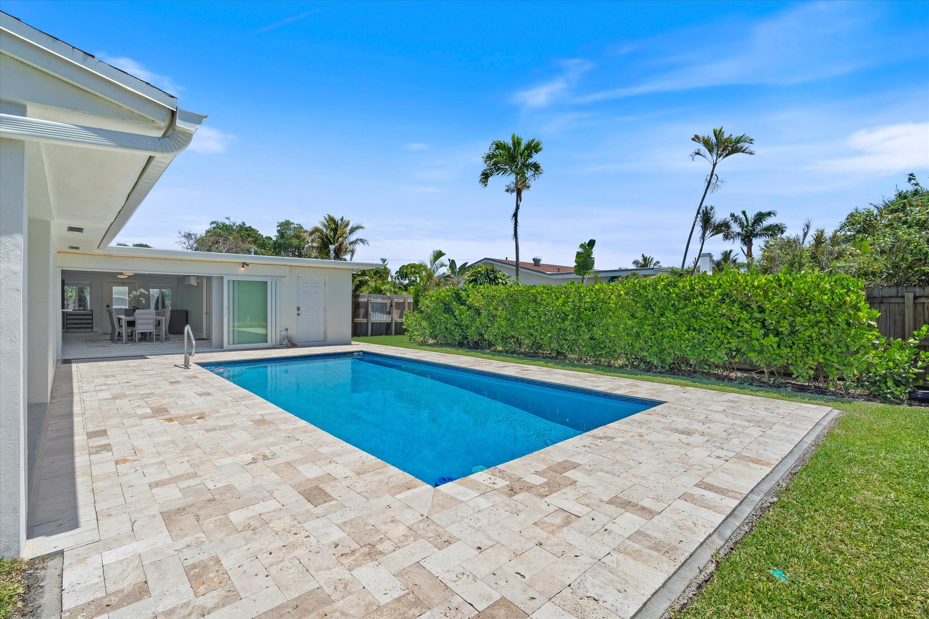 108 SE 31st Avenue
