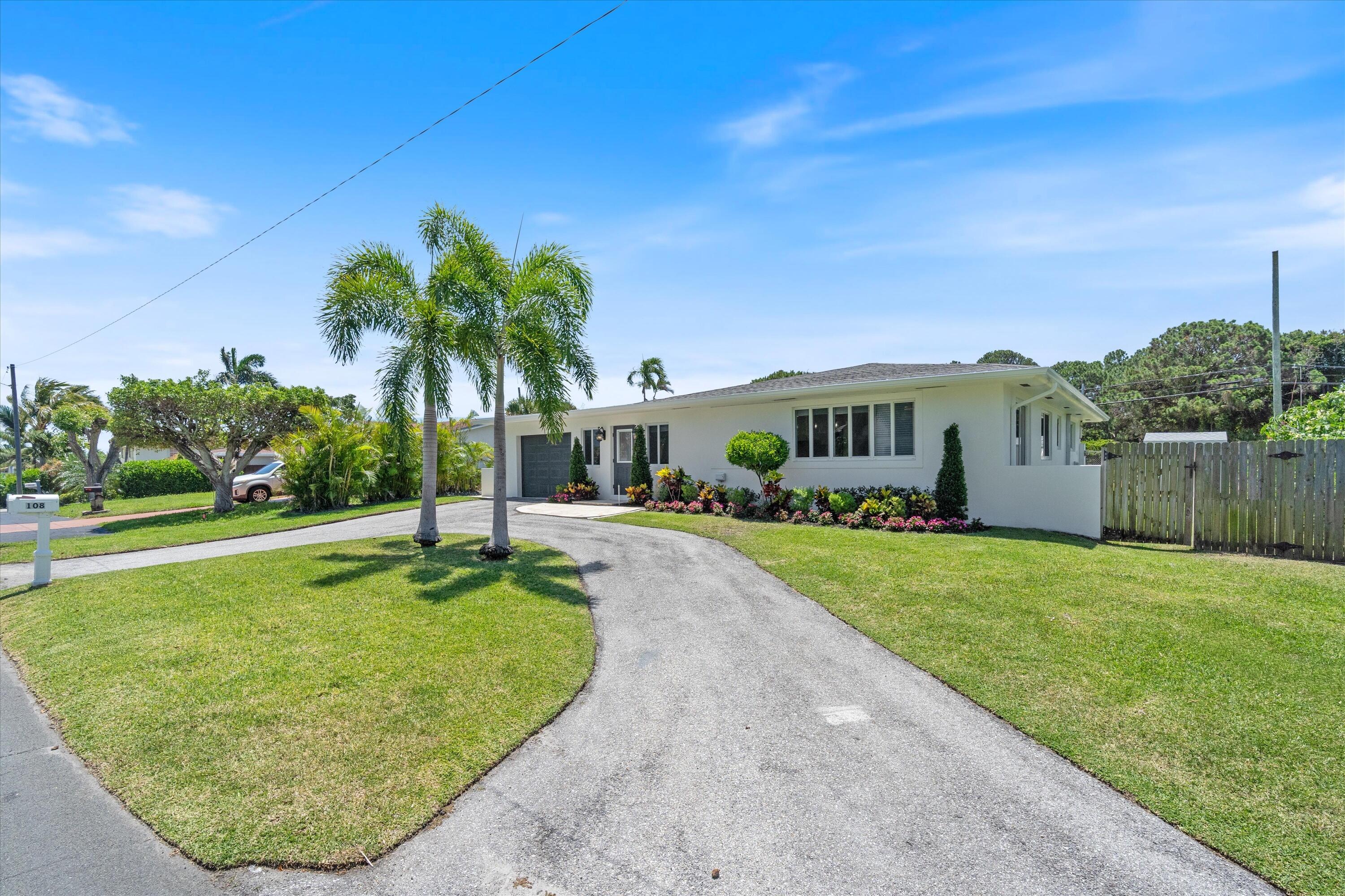 108 SE 31st Avenue