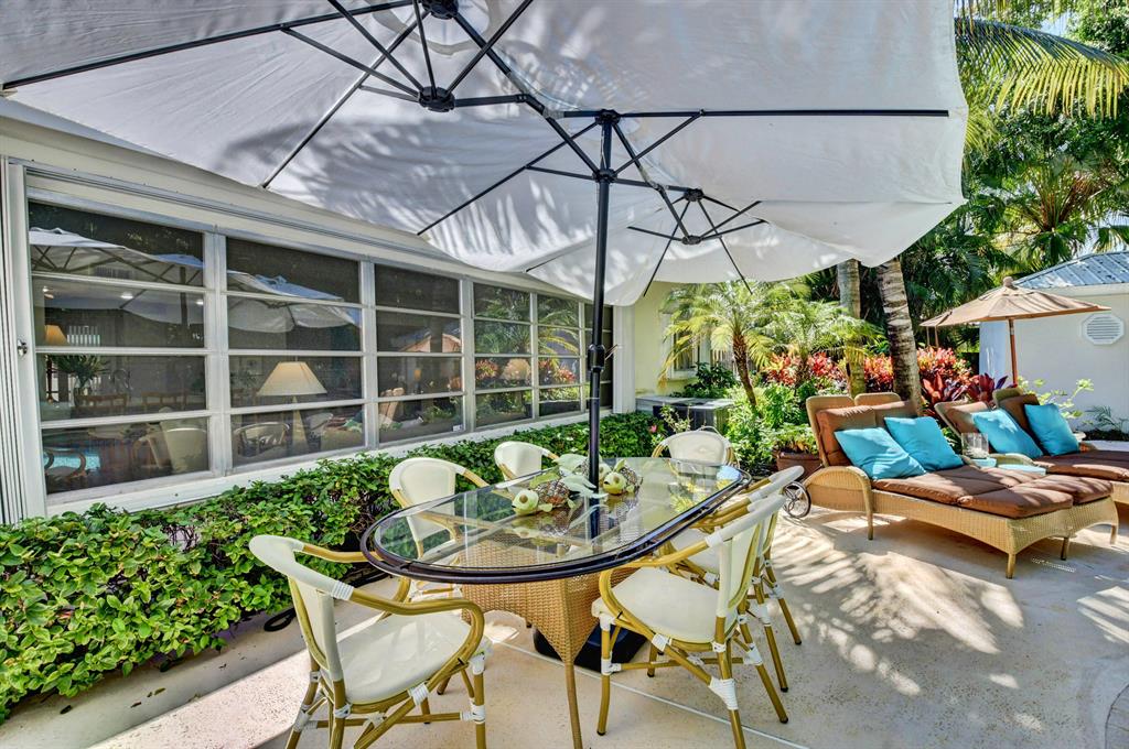 332 SE 7th Avenue
