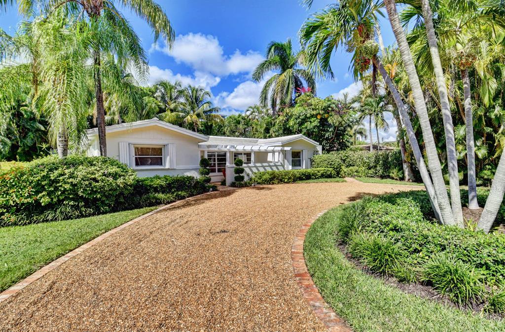 332 SE 7th Avenue
