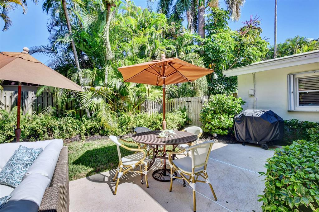 332 SE 7th Avenue