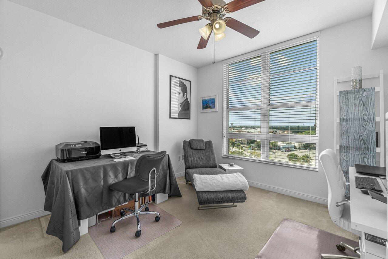 350 N Federal Highway 915