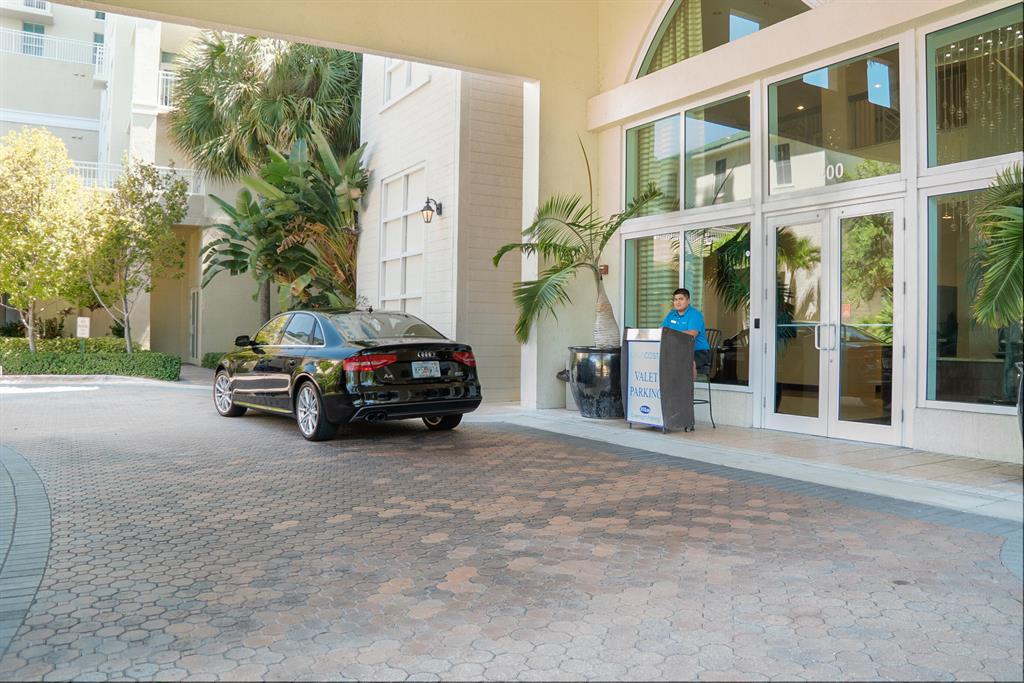 450 N Federal Highway 1210