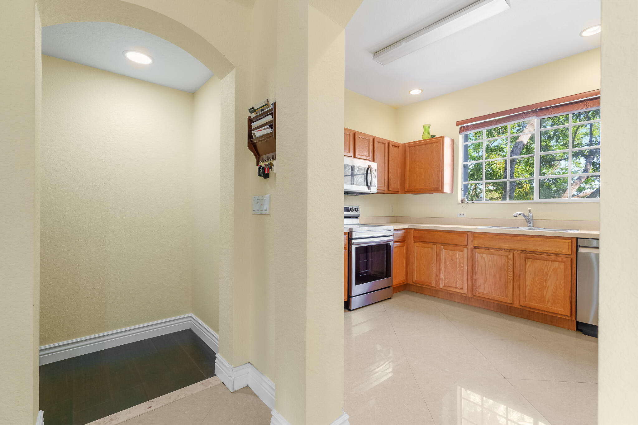 4553 Danson Way